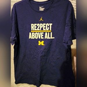 Men's Nike Tee-Michigan Wolverines-XXL